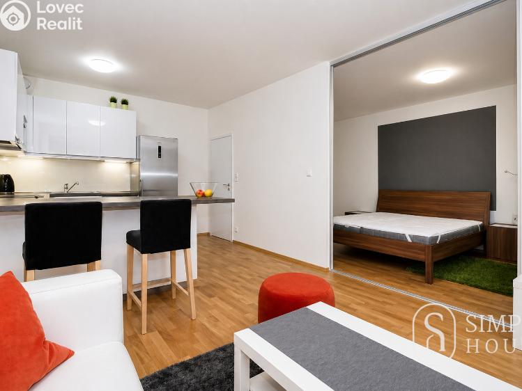 Pronájem bytu 2+KK Praha, Makedonská č. 6