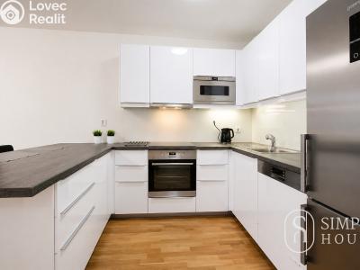 Pronájem bytu 2+KK Praha, Makedonská č. 3