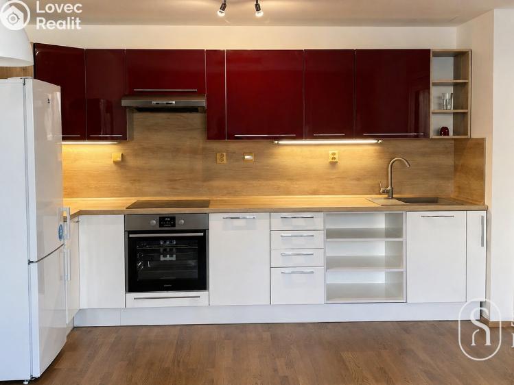 Pronájem bytu 2+KK Praha, Na Maninách č. 1