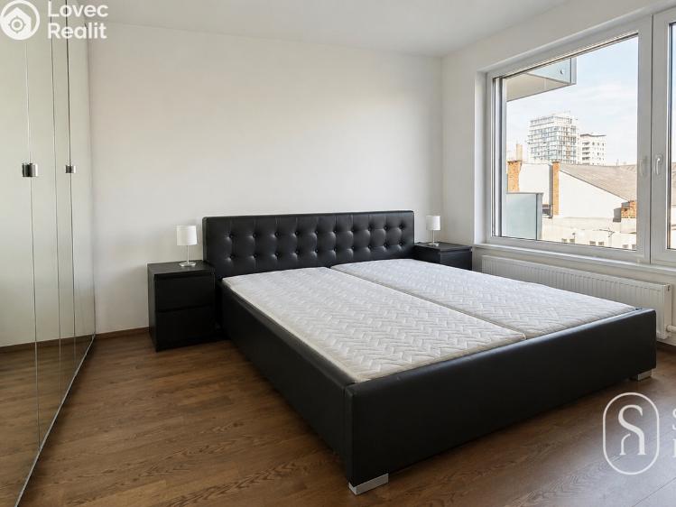 Pronájem bytu 2+KK Praha, Na Maninách č. 3