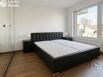 Pronájem bytu 2+KK Praha, Na Maninách č. 3