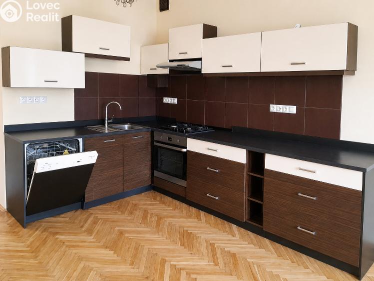 Pronájem bytu 4+KK Praha, Biskupcova č. 1