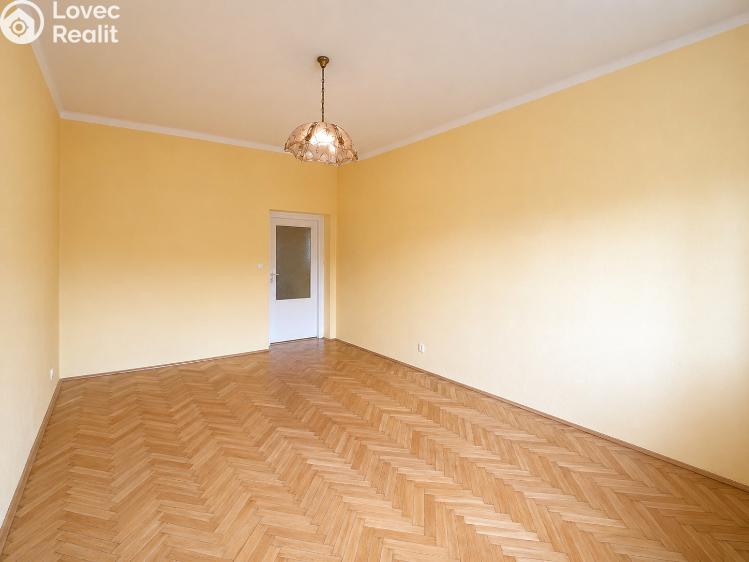 Pronájem bytu 4+KK Praha, Biskupcova č. 4