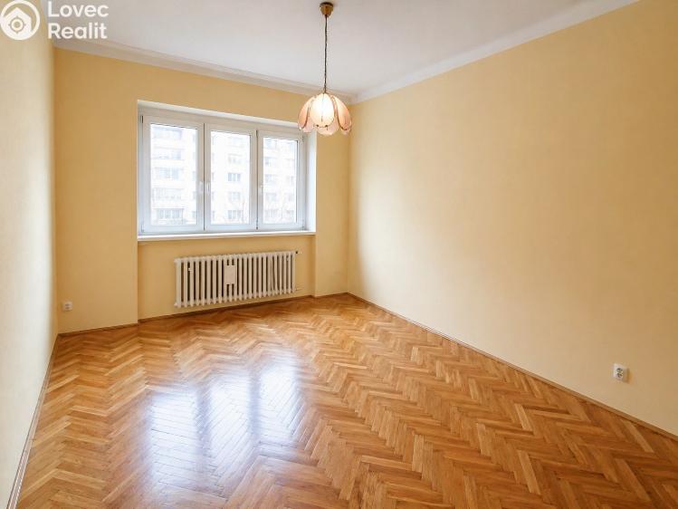 Pronájem bytu 4+KK Praha, Biskupcova č. 5