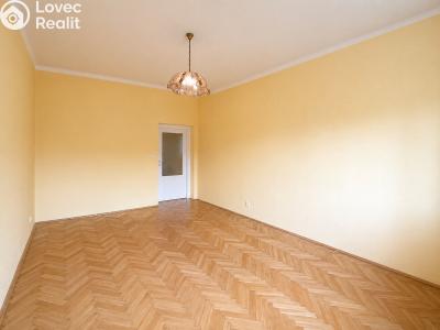 Pronájem bytu 4+KK Praha, Biskupcova č. 4