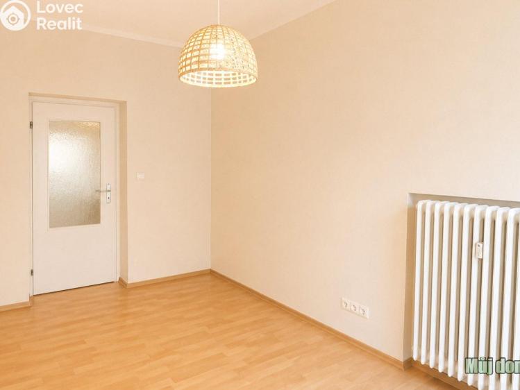 Pronájem bytu 4+KK Praha č. 9