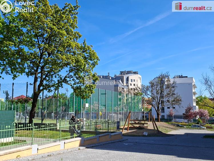 Pronájem bytu 3+KK Praha 10, Saratovská č. 39