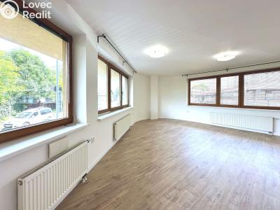 Pronájem bytu 2+KK Praha, Mojmírova č. 3