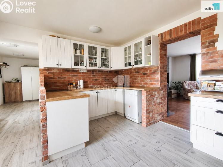 Prodej rodinného domu Křičeň č. 1