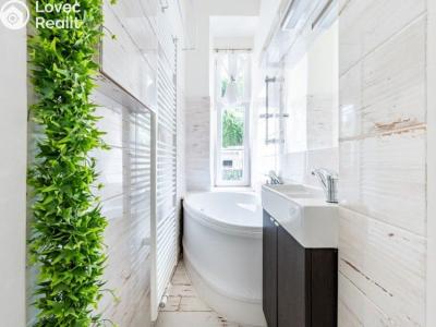 Pronájem bytu 3+1 Praha, Bělehradská č. 2