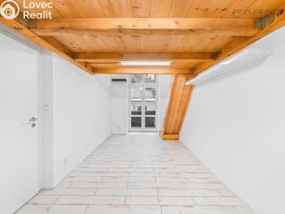 Оренда квартири 3+1 Praha, Bělehradská č. 13