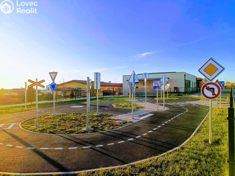 Prodej rodinného domu Srubec, Horní 986 č. 9