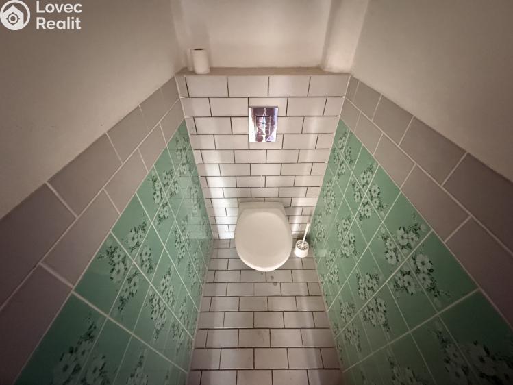 Prodej rodinného domu Besednice, Školní 291 č. 12