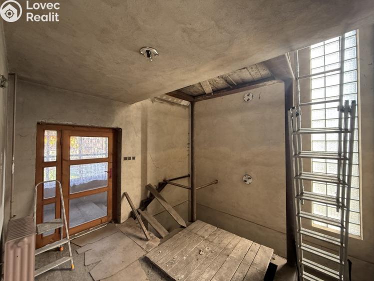 Prodej rodinného domu Besednice, Školní 291 č. 15