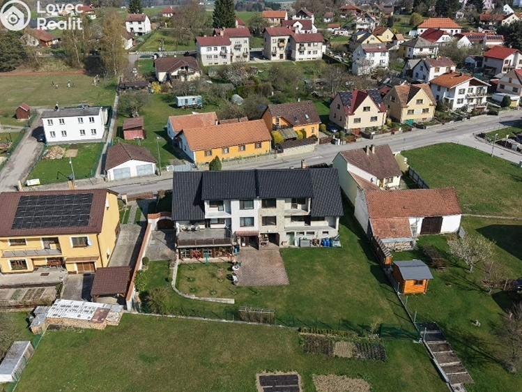 Prodej rodinného domu Besednice, Školní 291 č. 23