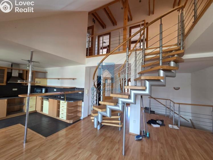 Pronájem bytu 4+KK Plzeň, Přemyslova č. 2