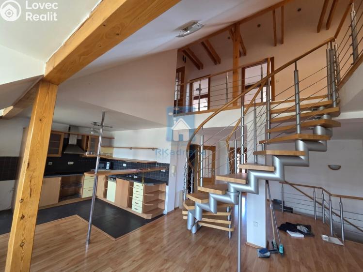 Pronájem bytu 4+KK Plzeň, Přemyslova č. 3