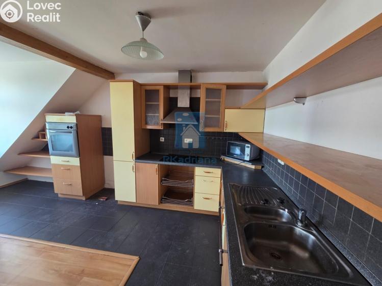 Pronájem bytu 4+KK Plzeň, Přemyslova č. 4