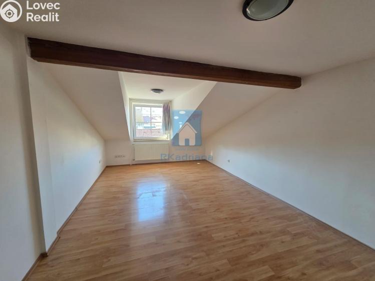 Pronájem bytu 4+KK Plzeň, Přemyslova č. 9