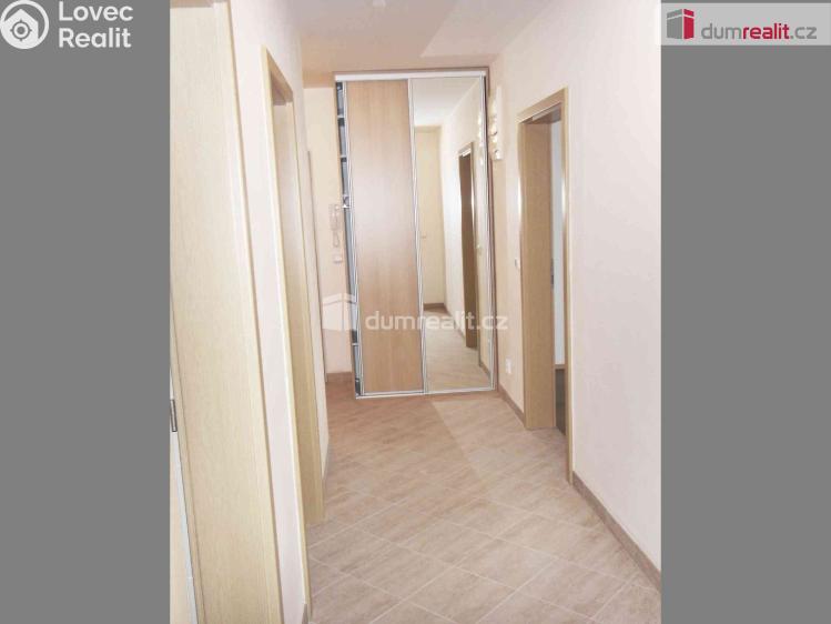 Pronájem bytu 2+KK Praha 12, Vorařská č. 8