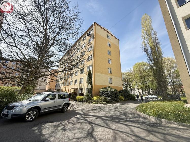 Prodej bytu 3+1 Karlovy Vary, Krymská č. 17