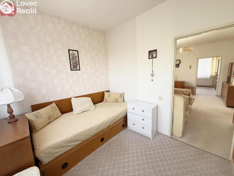 Prodej bytu 3+1 Karlovy Vary, Krymská č. 7