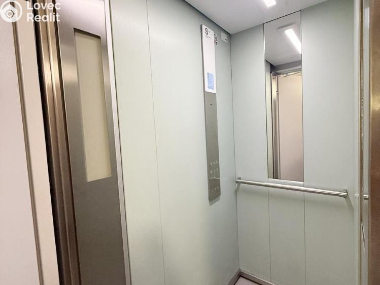 Prodej bytu 3+1 Karlovy Vary, Krymská č. 14