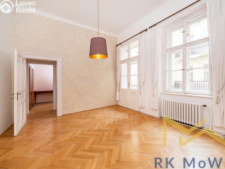 Pronájem bytu 3+1 Praha, Malostranské náměstí č. 3