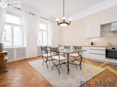 Pronájem bytu 3+1 Praha, Malostranské náměstí č. 6