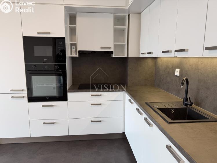 Pronájem bytu 2+KK Sezimovo Ústí, náměstí Tomáše Bati č. 5