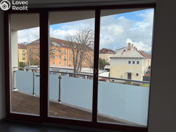 Pronájem bytu 2+KK Sezimovo Ústí, náměstí Tomáše Bati č. 6