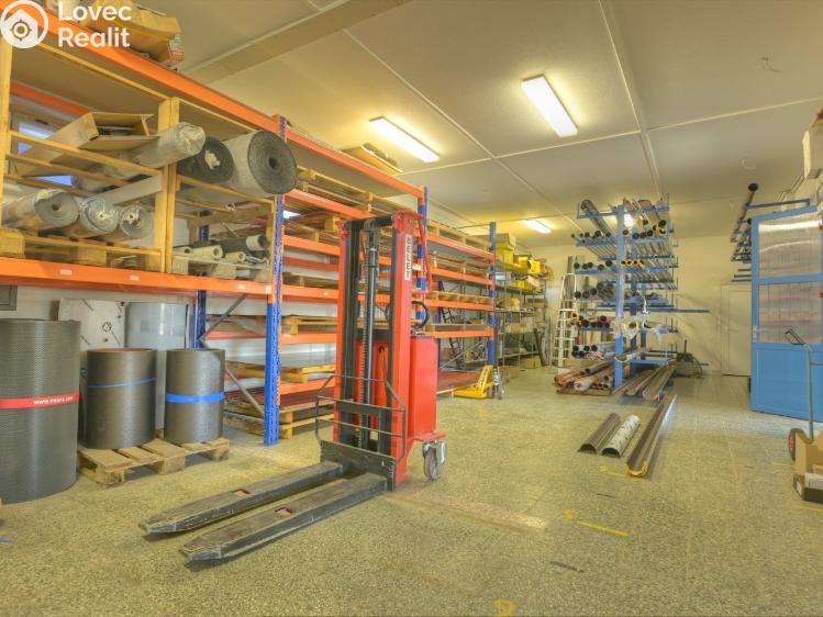 Prodej obchodního prostoru Studenec č. 10