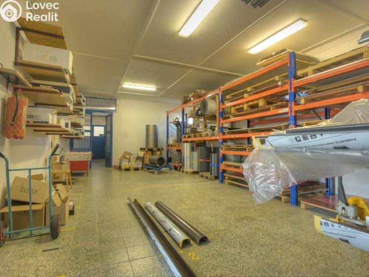 Prodej obchodního prostoru Studenec č. 18