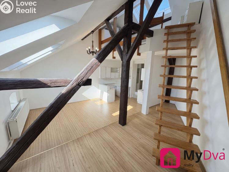 Pronájem bytu 2+KK Znojmo, Čermákova č. 2