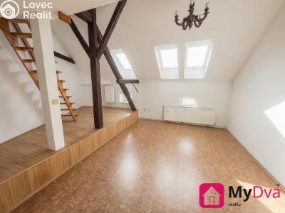 Pronájem bytu 2+KK Znojmo, Čermákova č. 1