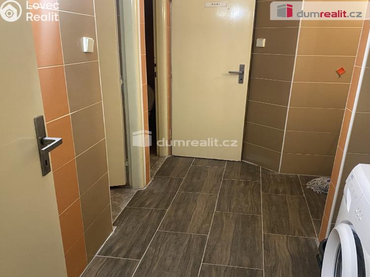 Pronájem bytu 1+KK Praha 8, Zenklova č. 6