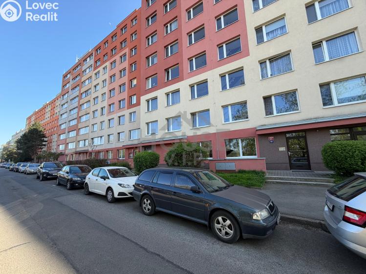 Prodej bytu 3+1 Praha, Ohradní č. 10