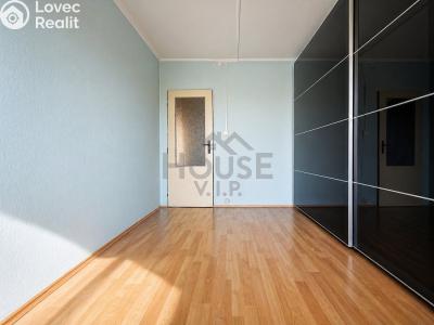 Sale apartment 3+1 Praha, Ohradní č. 4