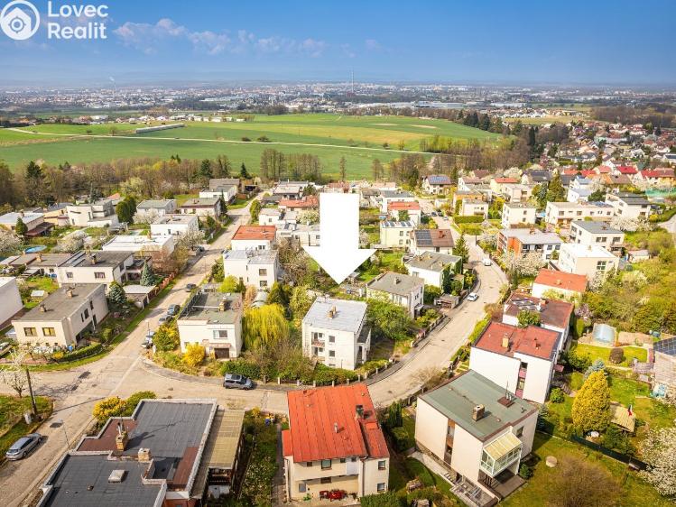 Prodej rodinného domu Rudolfov, Jabloňová 594/16 č. 9