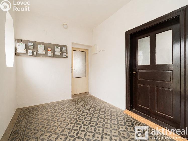 Prodej rodinného domu Dolní Zálezly, Mírové náměstí č. 25