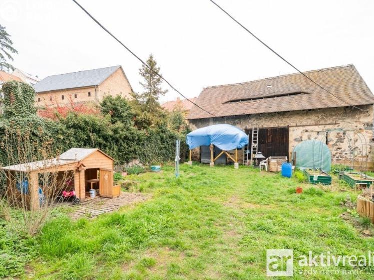 Prodej rodinného domu Dolní Zálezly, Mírové náměstí č. 34