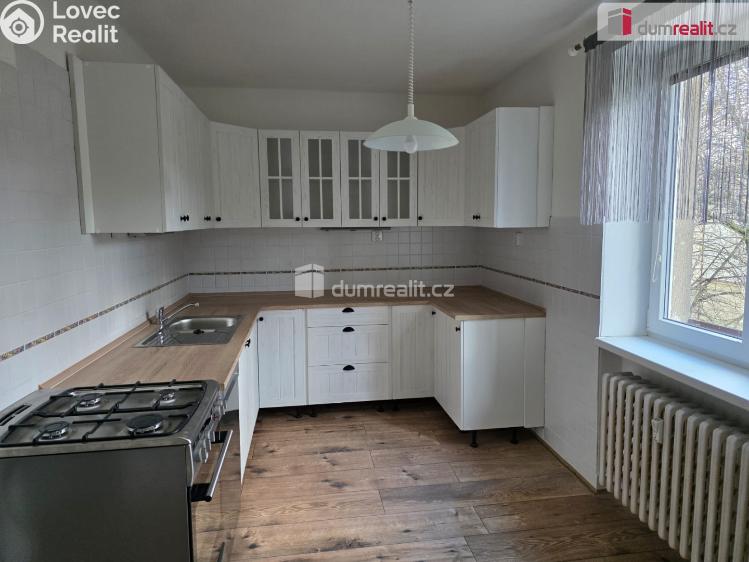 Pronájem bytu 2+1 Frenštát pod Radhoštěm, Školská čtvrť č. 4