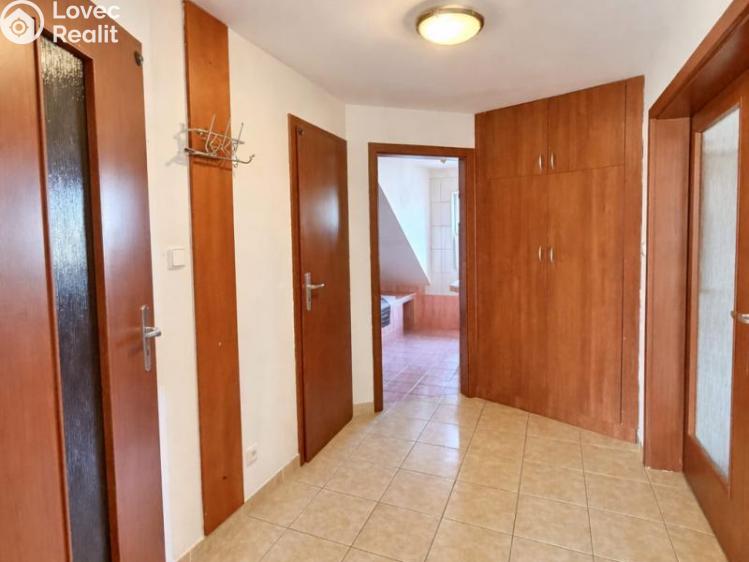 Pronájem atypického bytu Třemošná, Plzeňská 156 č. 9