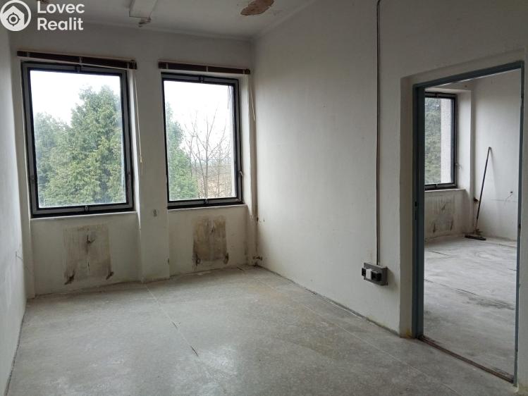 Продажа офисного помещения Zákupy, Borská č. 3