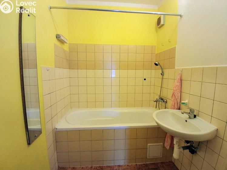 Продаж квартири 4+1 Nový Bor, Husova č. 4