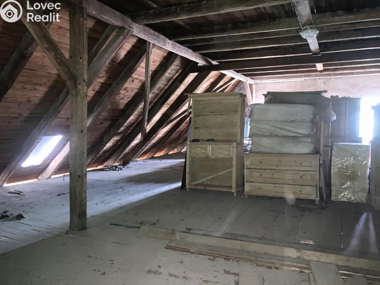 Prodej komerční nemovitosti Úštěk č. 10