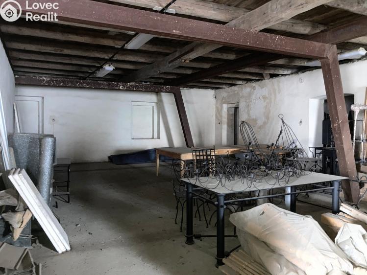 Prodej komerční nemovitosti Úštěk č. 12