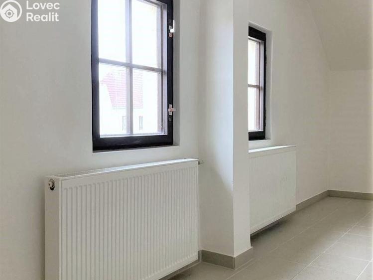 Prodej komerční nemovitosti Úštěk č. 25