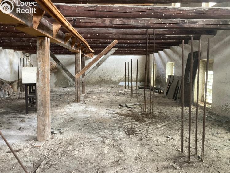 Продаж комерційної нерухомості Úštěk č. 6