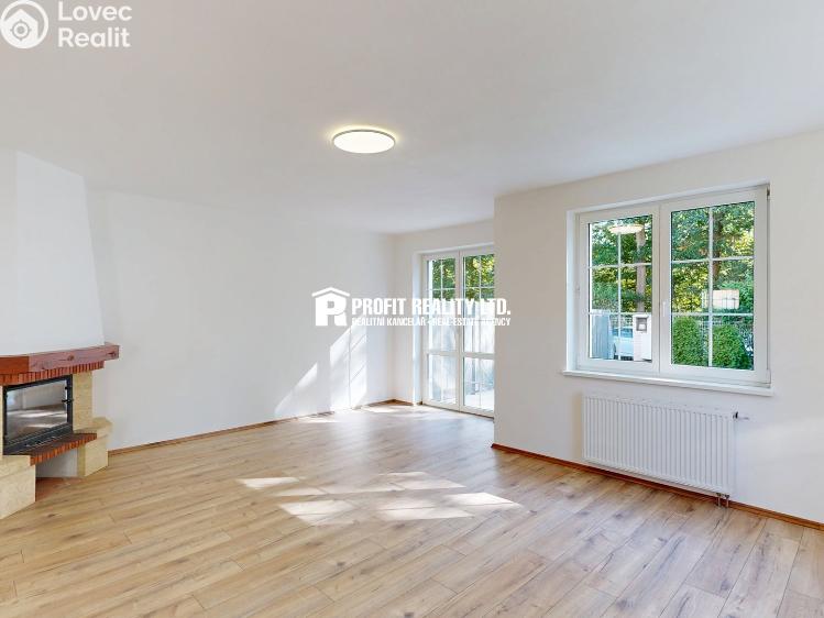 Продаж сімейного будинку Praha, Údolí hvězd 526 č. 2